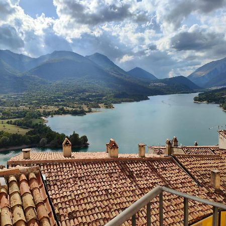 Apartament Il Borgoin Barrea Zewnętrze zdjęcie